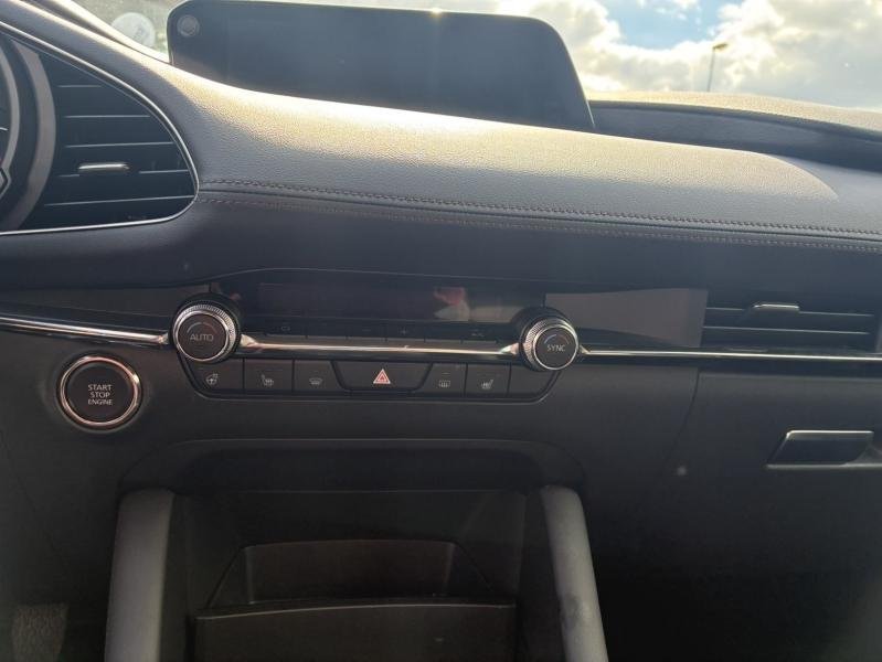 mazda - Visuel 14